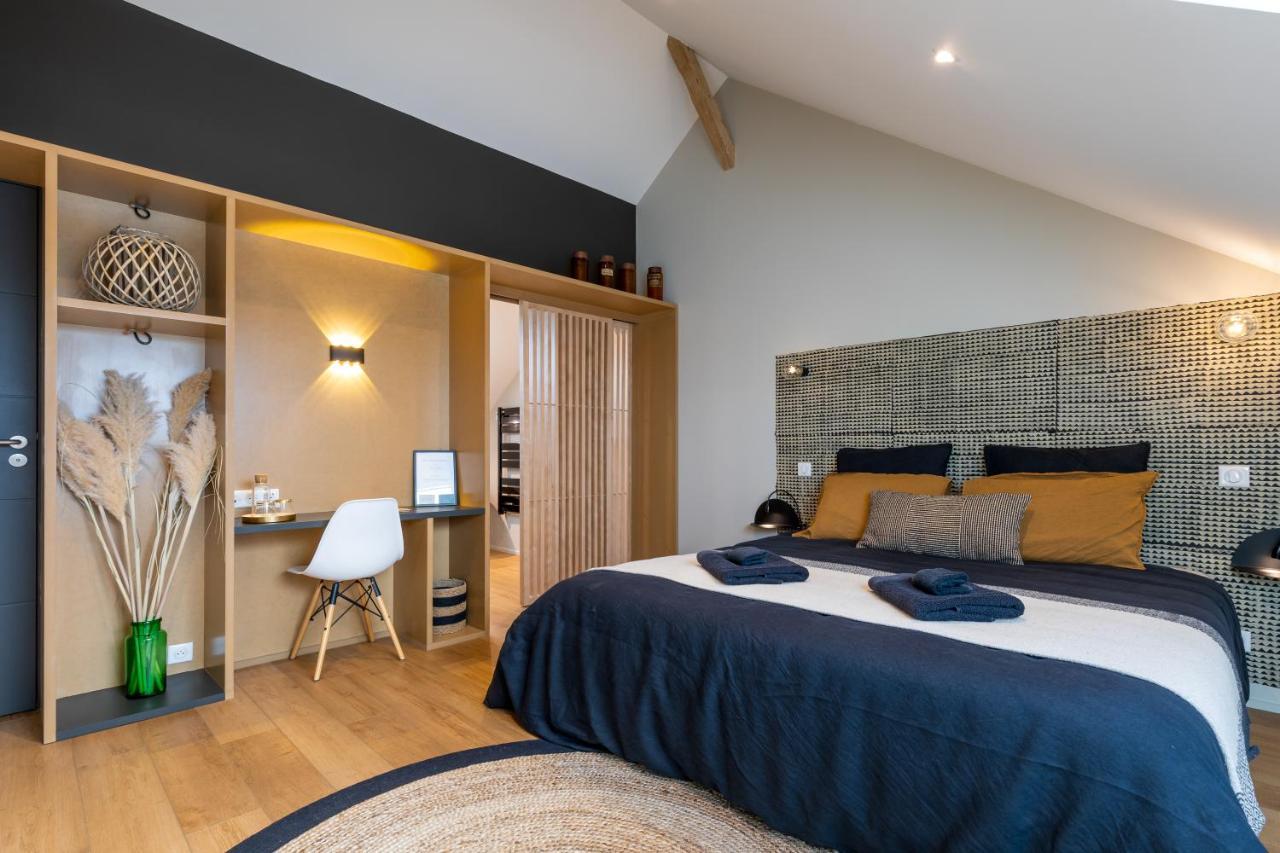 Saint-Savinien La Burie Bed & Breakfast エクステリア 写真