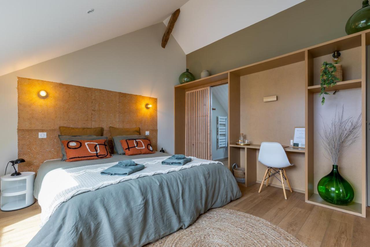 Saint-Savinien La Burie Bed & Breakfast エクステリア 写真
